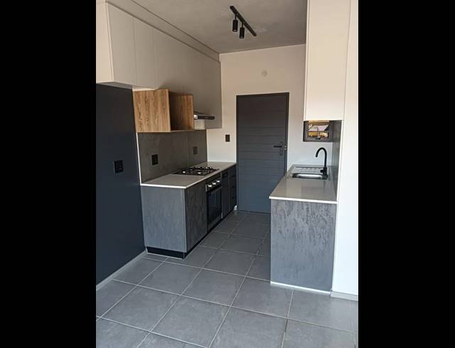 2 BEDROOM PROPERTY TO RENT IN WATERKLOOF RIDGE